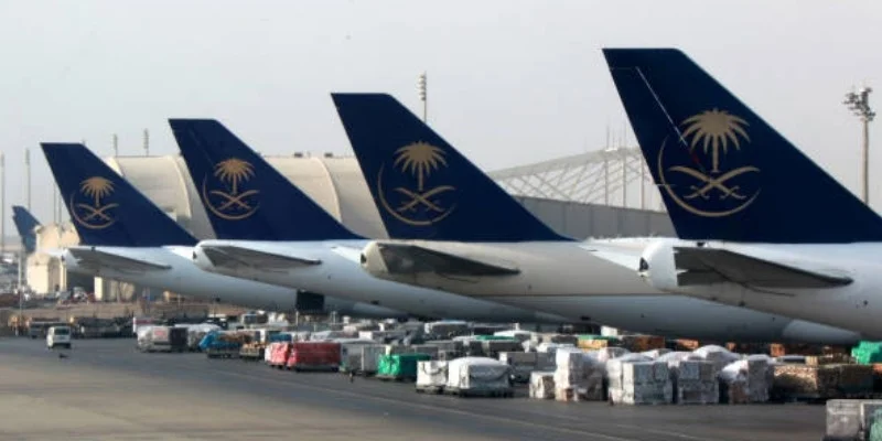 Saudi Arabia Extends Riyadh Airport Closure After Deadly Houthi Attacks Disrupt Air Travel