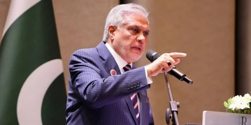 Pakistan Condemns Houthi Attack in Red Sea That Killed Three Pakistanis
