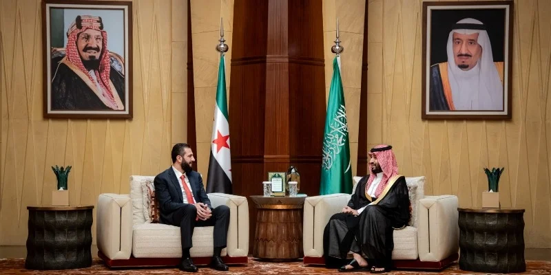 Syrian President Ahmed al-Sharaa Meets Saudi Crown Prince Mohammed bin Salman in Riyadh