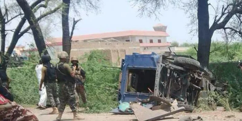 Two Police Officers Killed in IED Attack in Pakistan’s Tank District