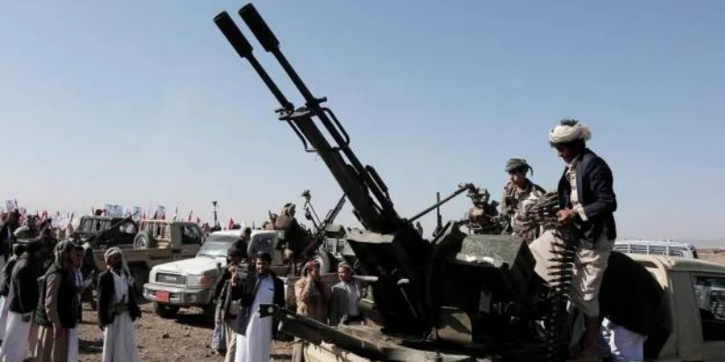 36 Soldiers Killed in Houthi Missile and Drone Attacks on Yemeni Military Camps