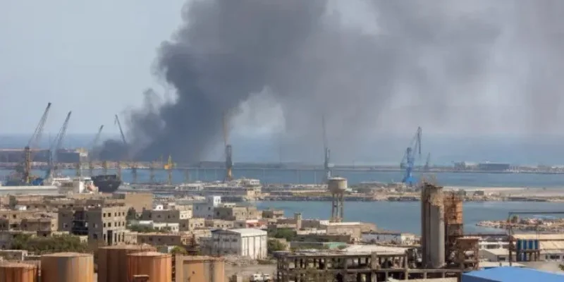 Houthis Seize Strategic Yemen Port City, Threatening Global Shipping and Energy Supplies