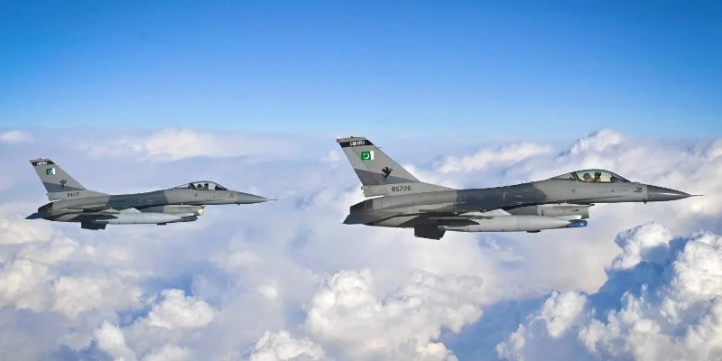 Pakistan Says Airstrikes in Afghanistan Killed 28 Militants; Kabul Reports Civilian Deaths